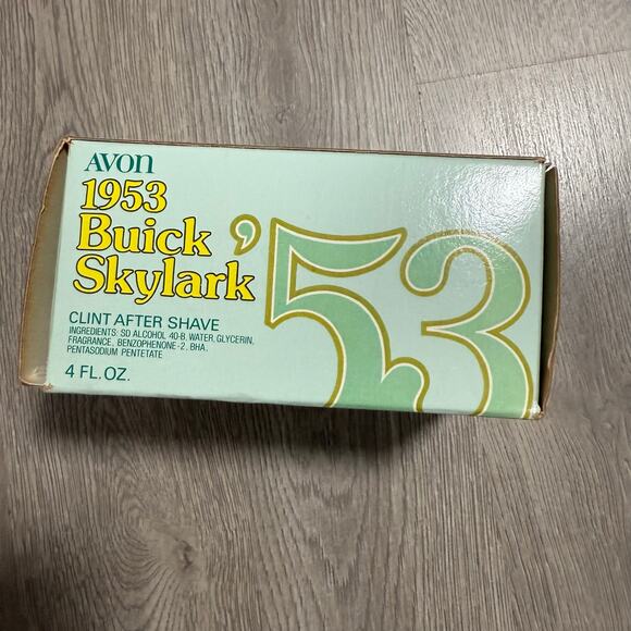Vintage Avon 1953 Buick Skylark Clint After Shave - Picture 2 of 11